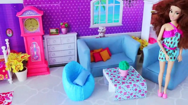 Barbie Girl Play Baby Doll House Cleaning Toys!