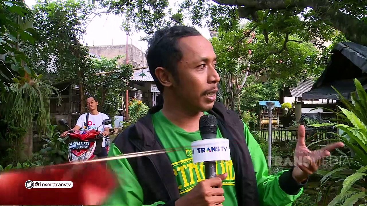 INSERT - Furry Setya Berburu Takjil Untuk Sang Istri