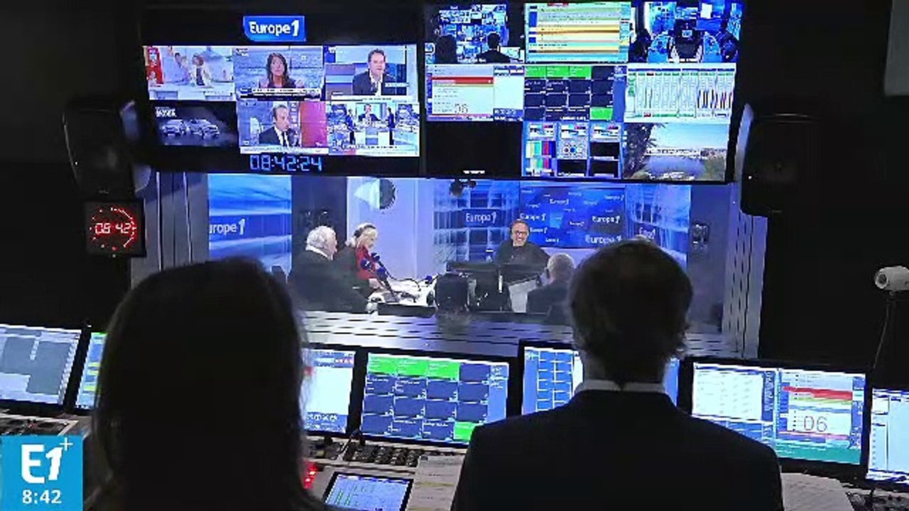 Nikos fête son anniversaire : "C'est mon birthday ! Fifty years of Grec ! 50 années inside !" (Canteloup)