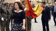 colau e independentismo quieren expulsar al ejército de su acuartelamiento de barcelona