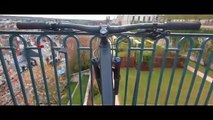 Petite frayeur pendant un downhill urbain à VTT (Blois)