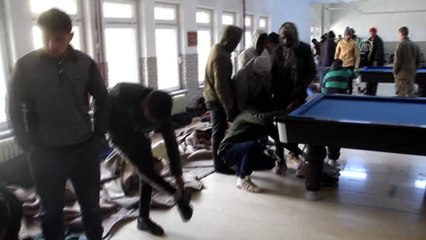 Başkale'de 69 Düzensiz Göçmen Yakalandı