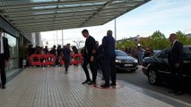 Pedro Sánchez llega al Hospital Puerta de Hierro