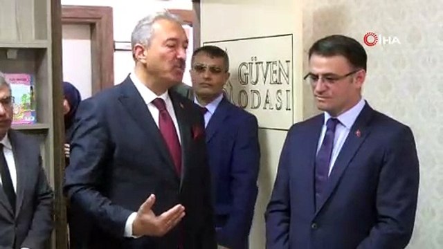 {C2541568-56D4-4740-B69E-1802BBC7B6E8}