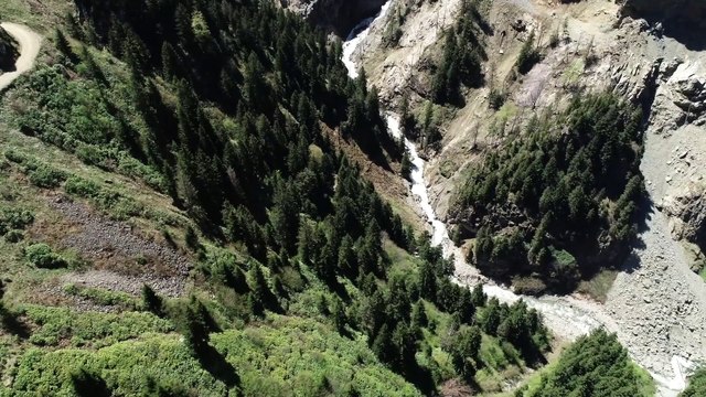 AA muhabirini arama çalışmaları devam ediyor (Drone) - BAYBURT