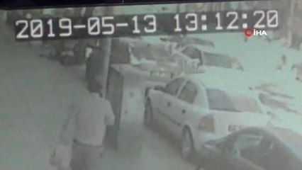 Diyarbakır'da Vahşet, Silahla Ağır Yaraladıkları Adamı Tekmelediler