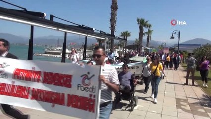 Fethiyeli Engellilerden Anlamlı Yürüyüş