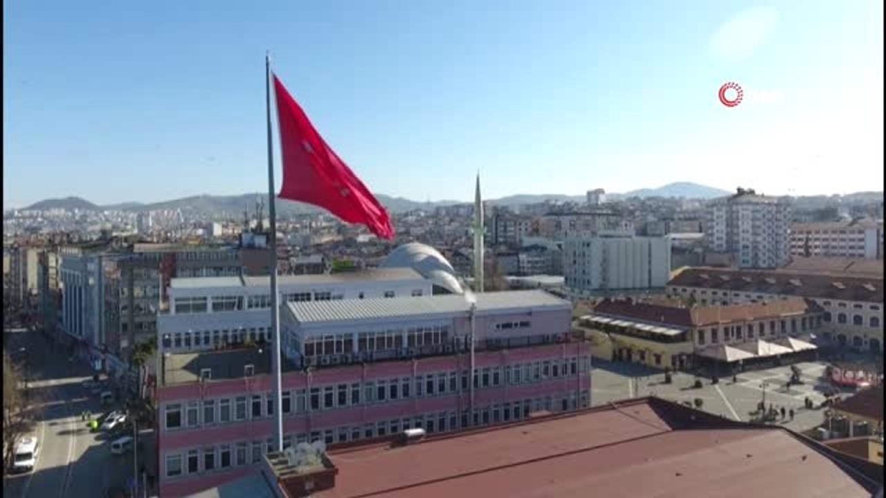 100. Yıl Anısına İstiklal Marşı'nı Gururla Söylediler