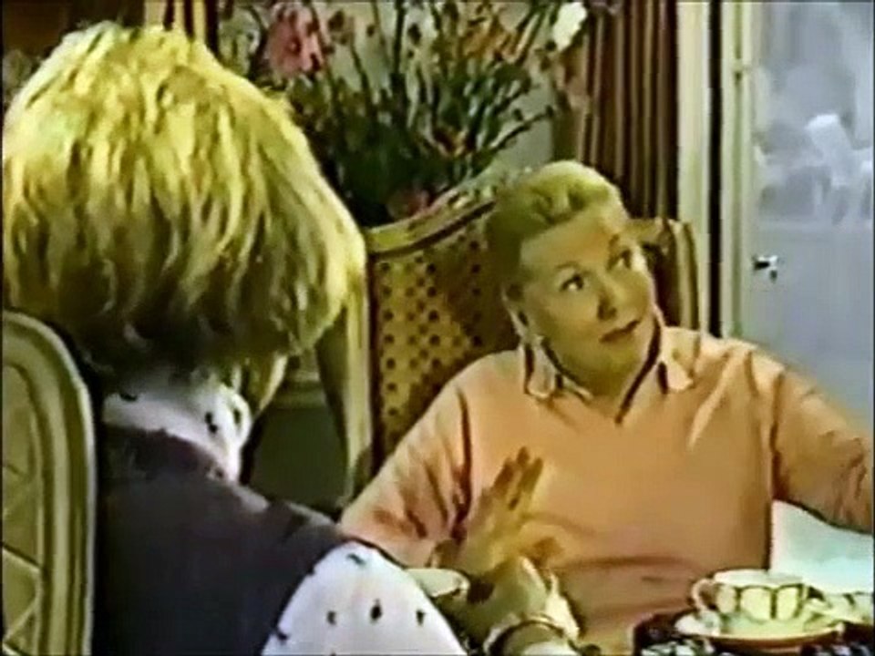 Joan Fontaine interviewed by Doris Day