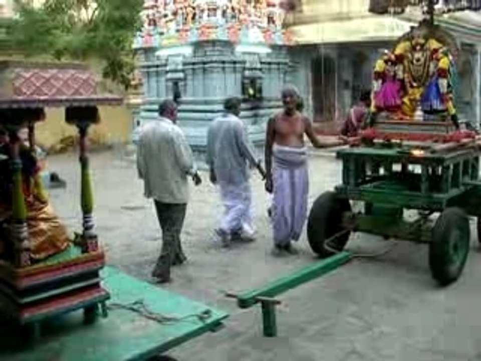 Procession Temple Hindou 2