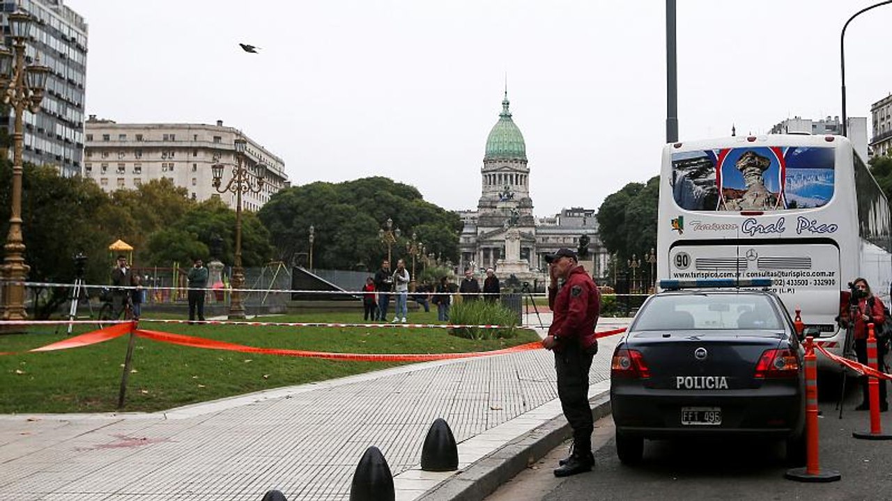Argentinischer Abgeordneter stirbt nach Schussattacke