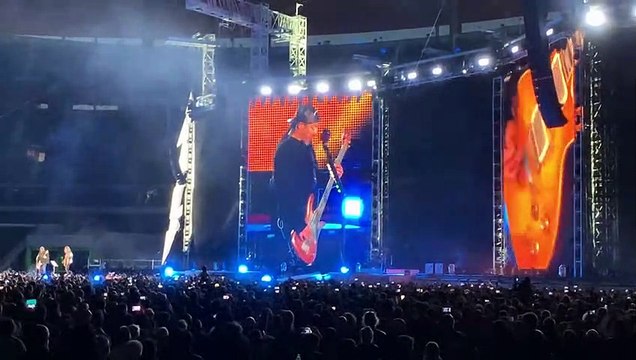 Metallica : Ma Gueule Johnny Hallyday cover - Stade de France 05-12-2019 Live