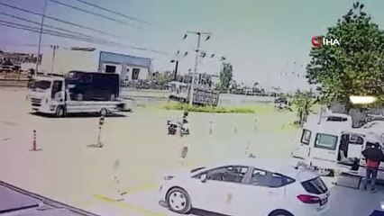 Çekici ile motosiklet çarpıştı: 2 ağır yaralı