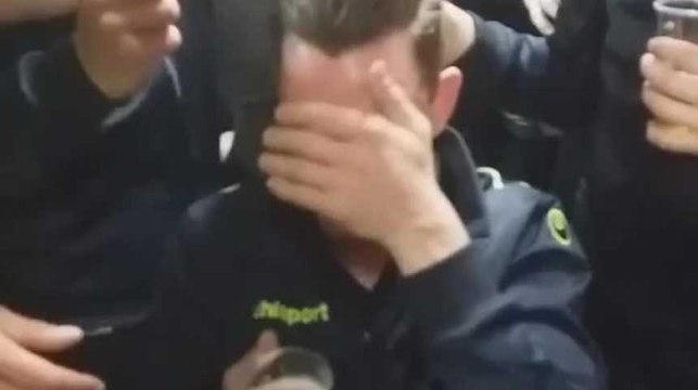 PAC Buzet monte en D3 amateurs: Roccu Antenucci coupe les cheveux de Nicolas Huyghebaert