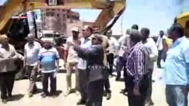 محافظ الفيوم يقود حملة لإزالة التعديات على الأرض الزراعية