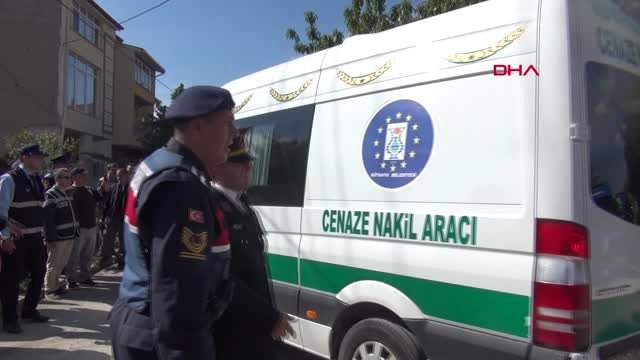 Kütahya Dereye Düşerek Şehit Olan Uzman Çavuş Toprağa Verildi -1