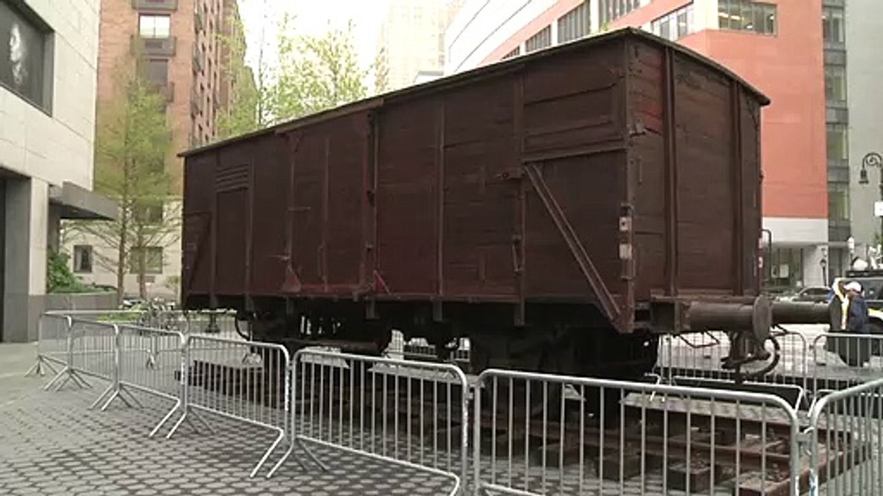 Emotions, réflexions et souvenirs autour d'une exposition sur Auschwitz à New York