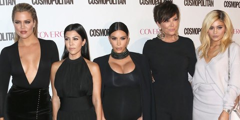 Télécharger la video: Watch — The Kardashian-Jenners Narrowly Escape Woolsey Fire On ‘Keeping Up With The Kardashians’