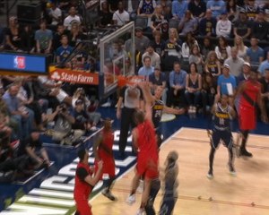Leonard throws down vicious dunk over Jokic