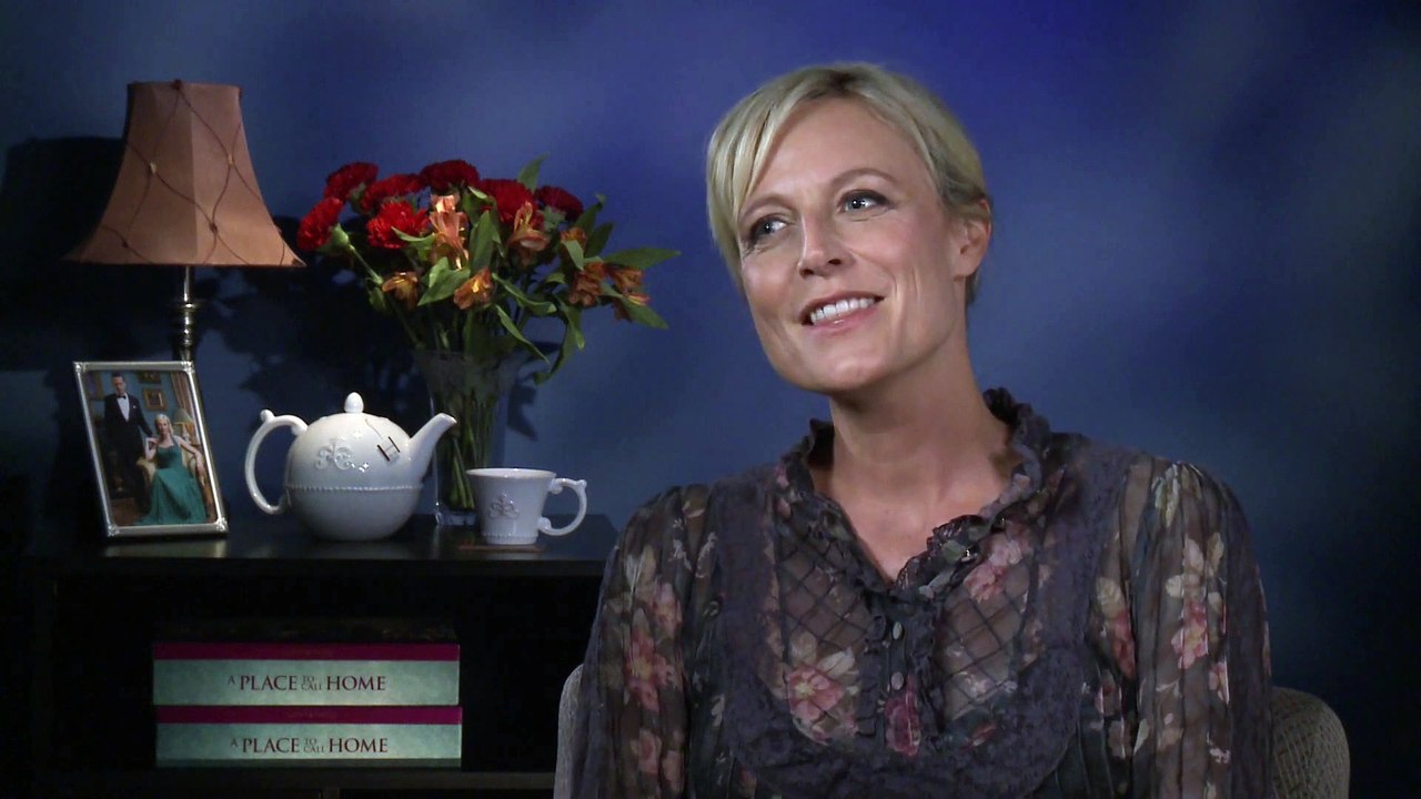 A Place to Call Home's Marta Dusseldorp on Sarah