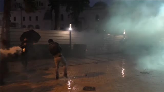 Miles de albaneses se manifestaron para pedir la dimisión de su Gobierno