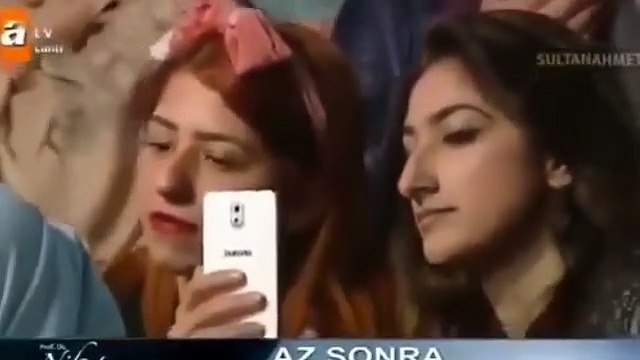 Nihat Hatipoğlu'nun programında ilahi rap söylendi, ortaya ilginç görüntüler çıktı