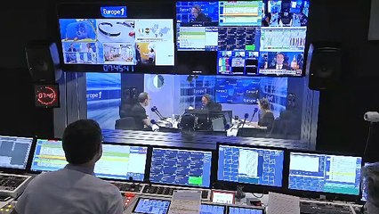 Marc Levy : "On écrit sur le papier ce qu’on n’arrive pas à dire à voix haute"