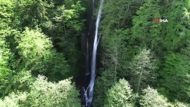 Şelaleler Adeta Coştu...görenleri Hayran Bırakan Elmadibi Şelalesi Havadan Görüntülendi