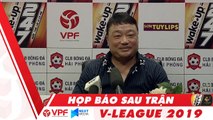 Hai HLV Trương Việt Hoàng cùng Nguyễn Đức Thắng đều hài lòng với 1 điểm giành được sau trận hòa 0-0