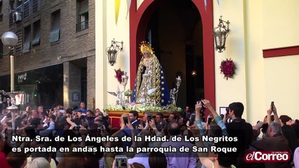 Ntra. Sra. de Los Ángeles portada en andas hasta la parroquia de San Roque