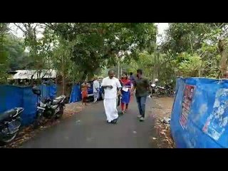 മന്ത്രി പി തിലോത്തമൻ വോട്ട് ചെയ്യാൻ എത്തുന്നു Minister P Thilothaman Casts Vote