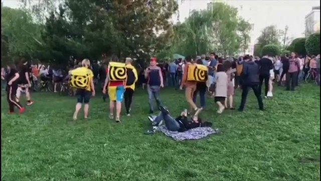 Жители Екатеринбурга вышли на стихийную акцию протеста