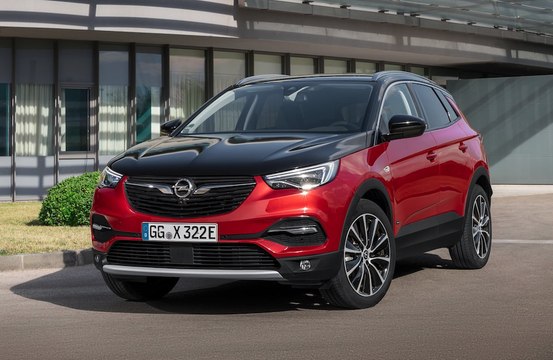 VÍDEO: Así es el Opel Grandland X Hybrid4 2019, todos los detalles