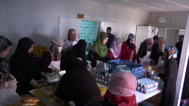 Suriyelilerin geleneksel yemeği iftar sofralarında - HATAY