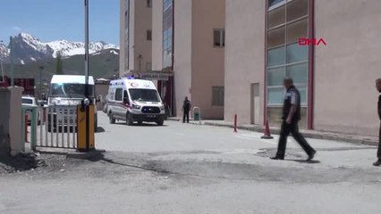 Hakkari Irak Sınırındaki Askeri Üsse Taciz Ateşi 1 Asker Şehit