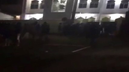 Cami ve Müslüman Marketine Saldırı