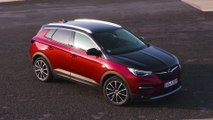 Der Opel Grandland X Hybrid4 Highlights