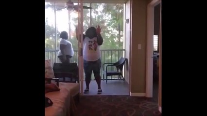 La blague qu'ils font à leur mère est hilarante