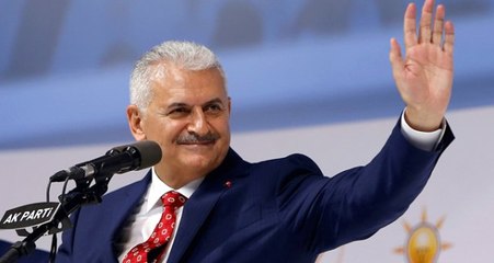 Download Video: Binali Yıldırım, Gençlerin Davetini Cevapsız Bırakmadı: Konum Atın