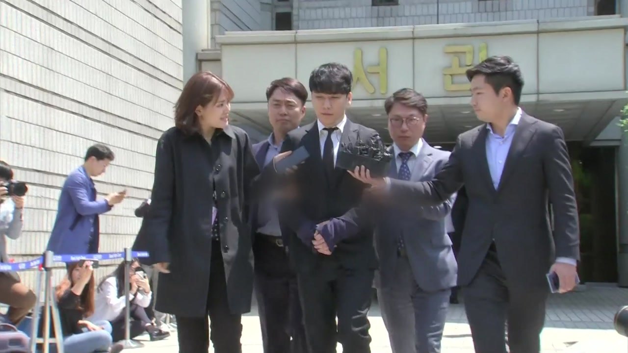'버닝썬 정점' 승리 영장 심사...구속 여부 주목 / YTN