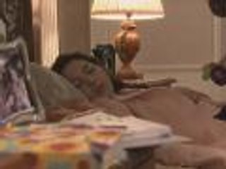 Jasmine, in-Indian ni Julian