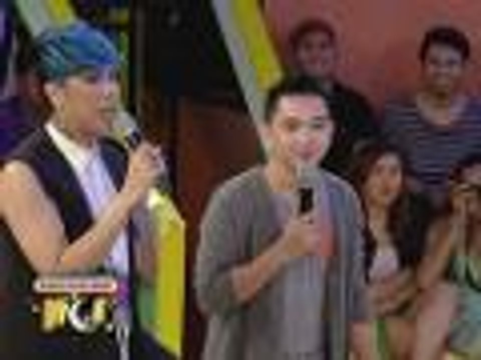 Kathryn does the "Go Sexy! Go Sexy! Go Sexy Sexy Love" cheer on GGV