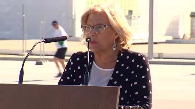 Carmena: Estamos orgullosos de tener un club como el Atlético en el corazón de Madrid