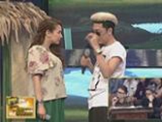 Vice at Karylle, nagholding hands at nagtitigan!