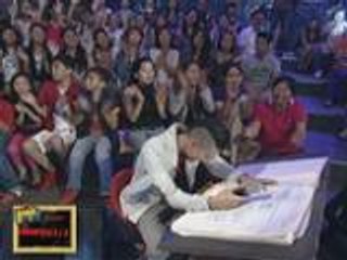 Teddy hinamon ng madlang people na magtumbling sa Sine Mo To