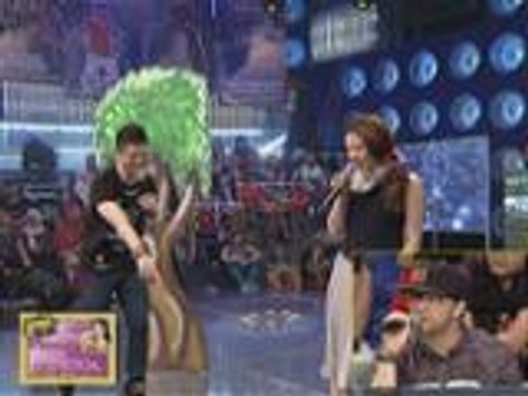 Vhong, Karylle at Jhong nag laro ng sipa at jumping rope sa Sine Mo To