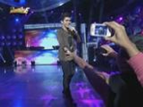 Iñigo at Sofia pinakilig ang madlang people sa kanilang Buko duet