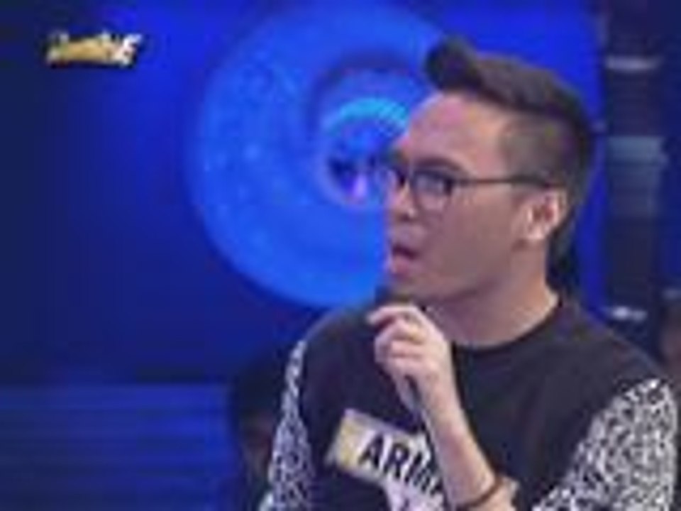 Vice nakipag "Wobble Wobble" Showdown sa madlang costestant