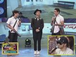 Vice nakalibre ng kiss kina Gerald at JC