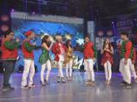 It's Showtime hosts nagbukingan ng mga regalo sa isa't isa